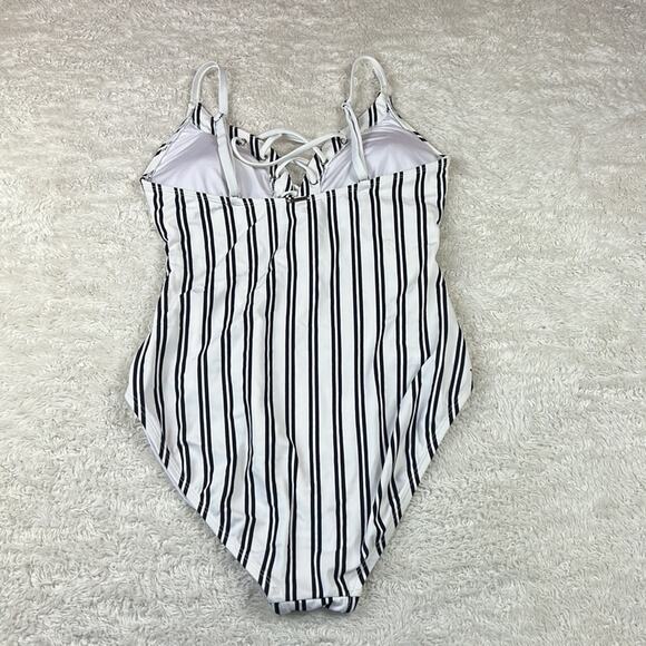 Nautica lace up front striped one piece swimsuit, size XL - Picture 2 of 11
